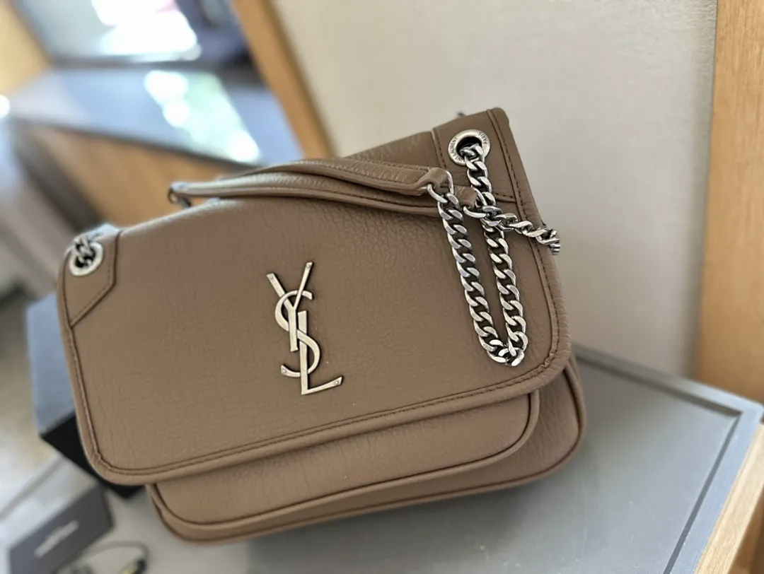 YSL 3886 תמונה 12