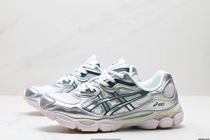 Asics 3996