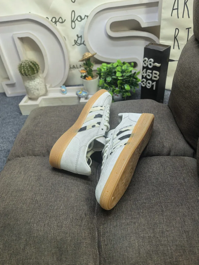 Adidas 3Q01 תמונה 25