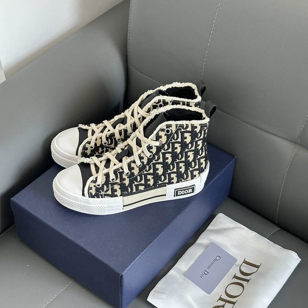 Dior 3Q03 תמונה 5
