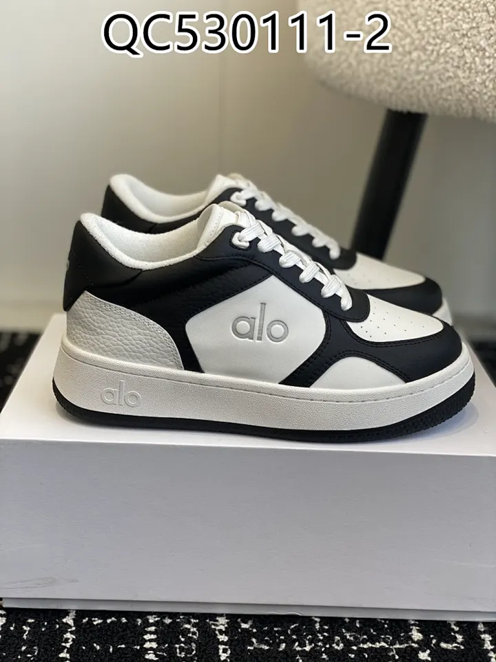 alo yoga 4116