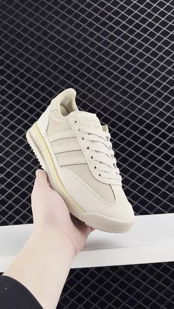 Adidas 4395