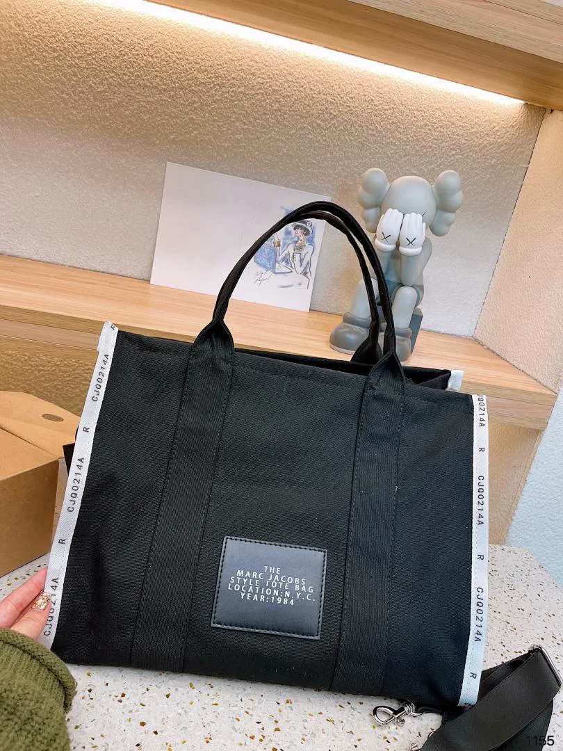 MARC JACOBS- 4517 תמונה 12