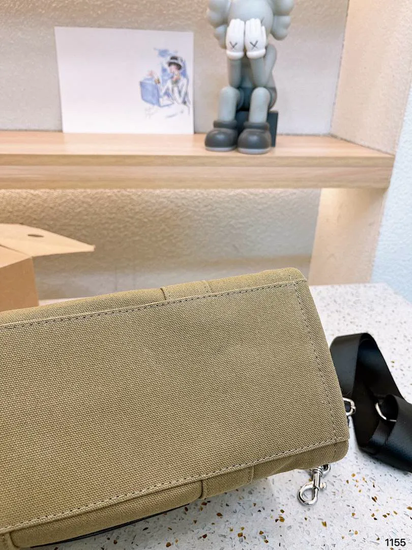 MARC JACOBS- 4517 תמונה 4