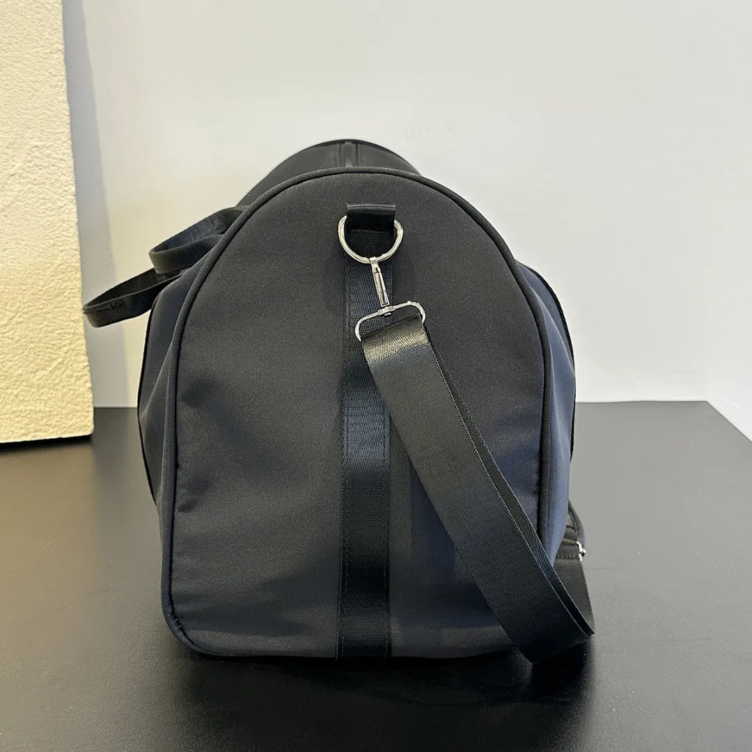 alo yoga 4537 תמונה 3