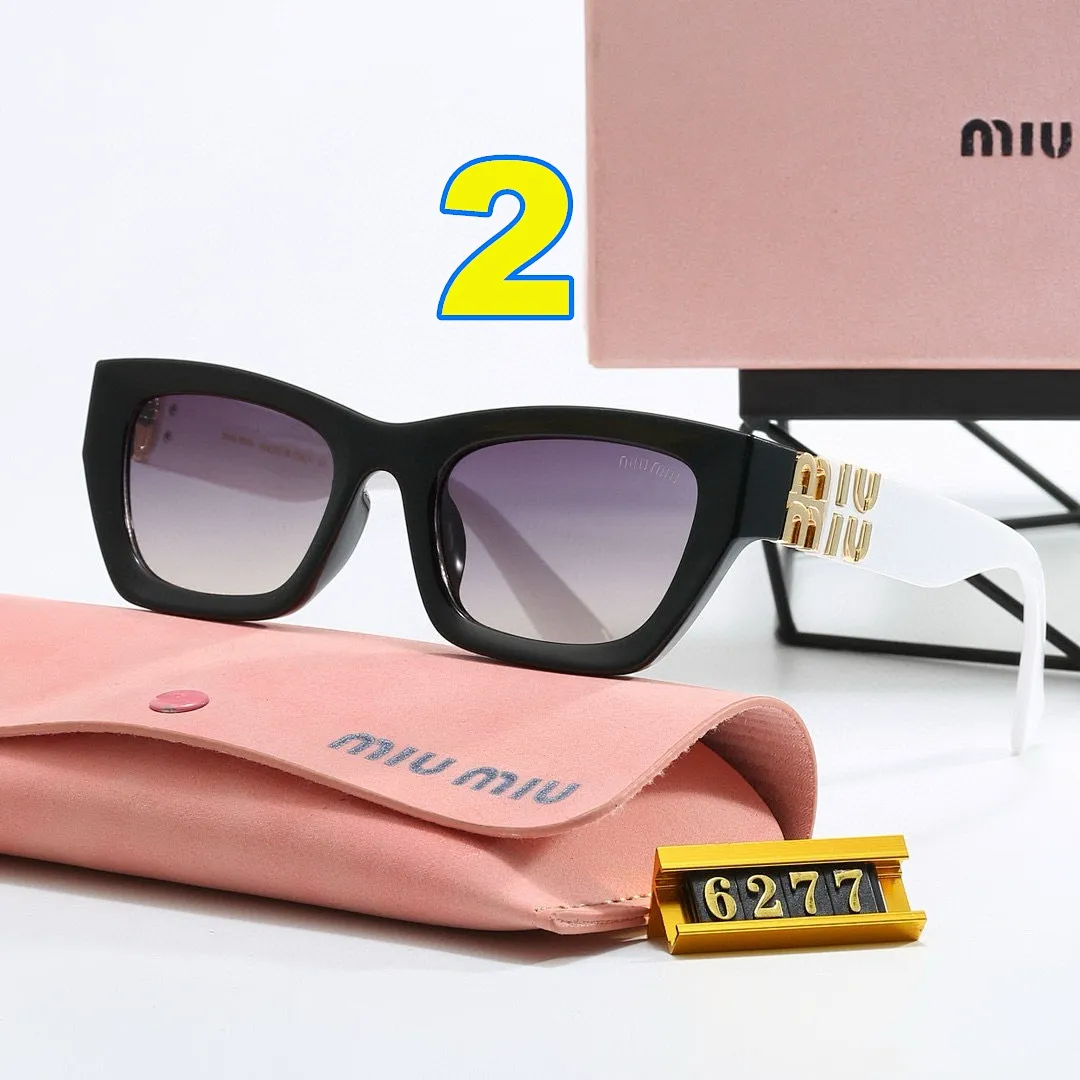 MIUMIU 4573 תמונה 8