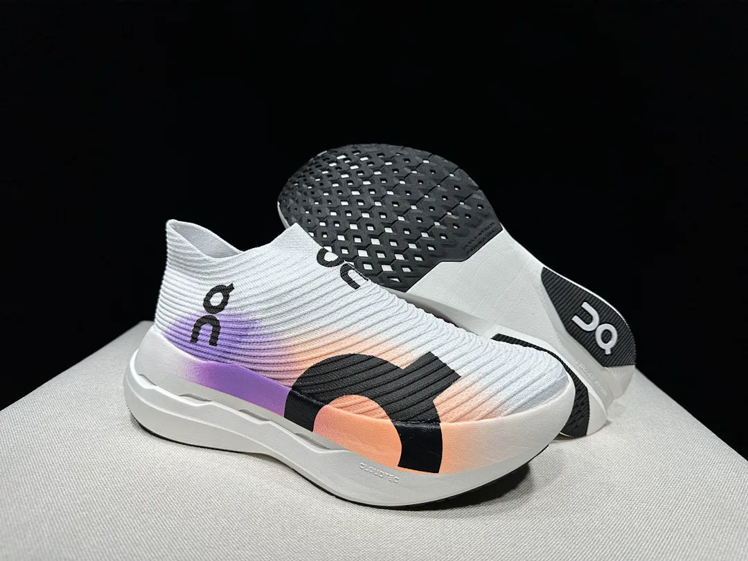 On Cloud 4876 תמונה 38