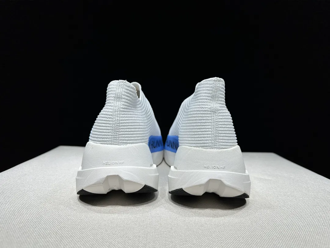 On Cloud 4876 תמונה 51