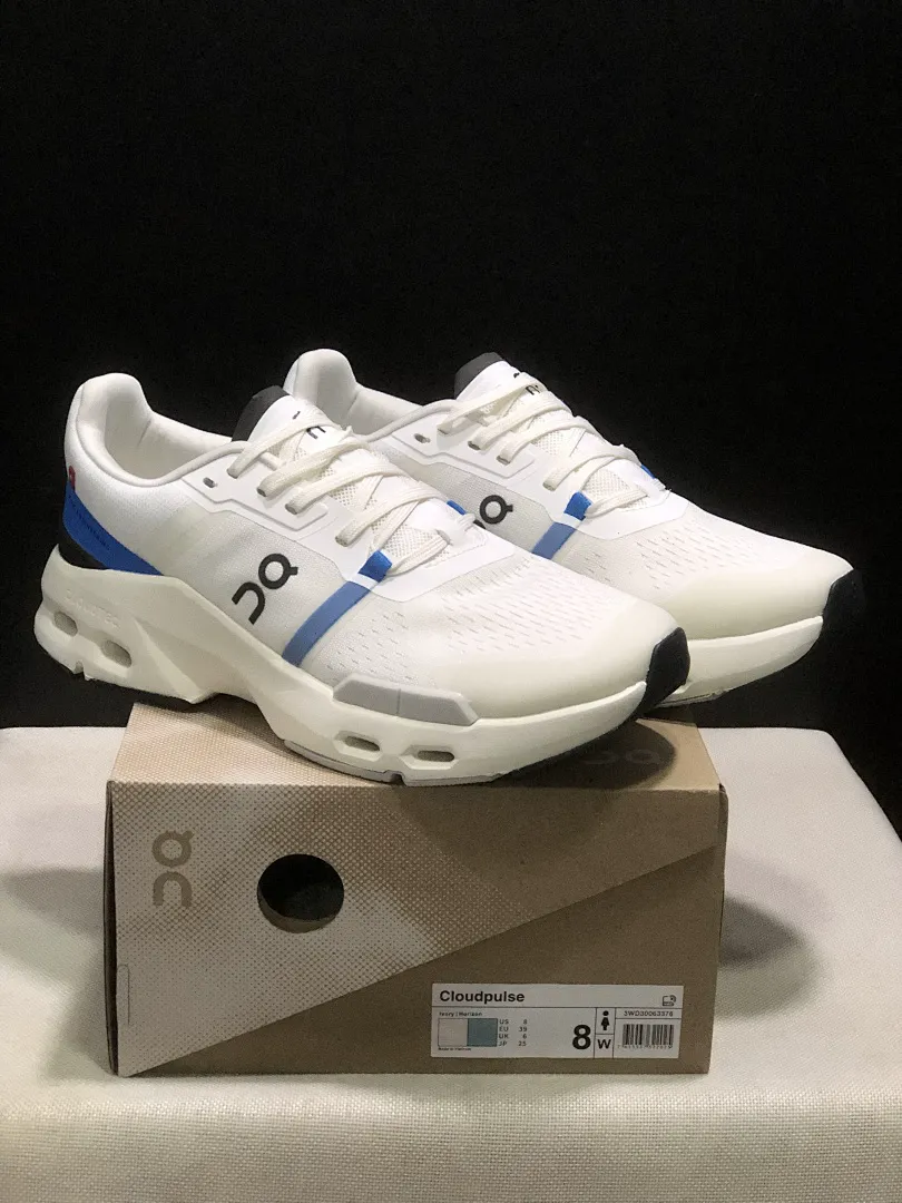 On Cloud 4877 תמונה 151