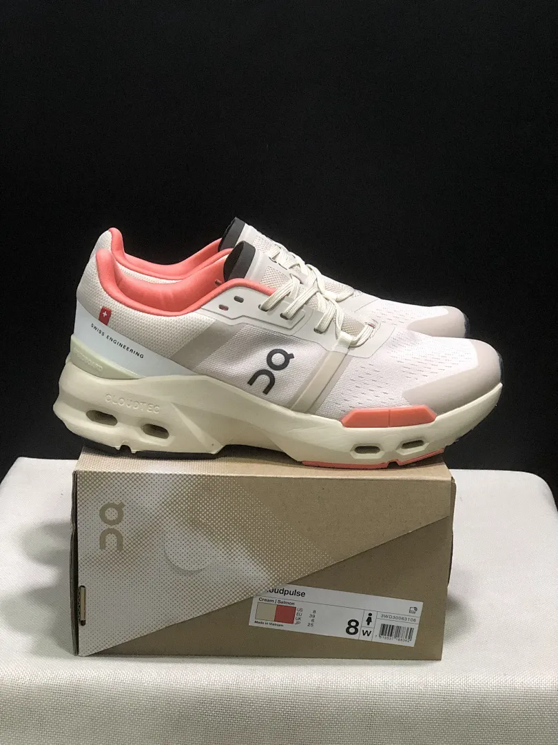 On Cloud 4877 תמונה 62
