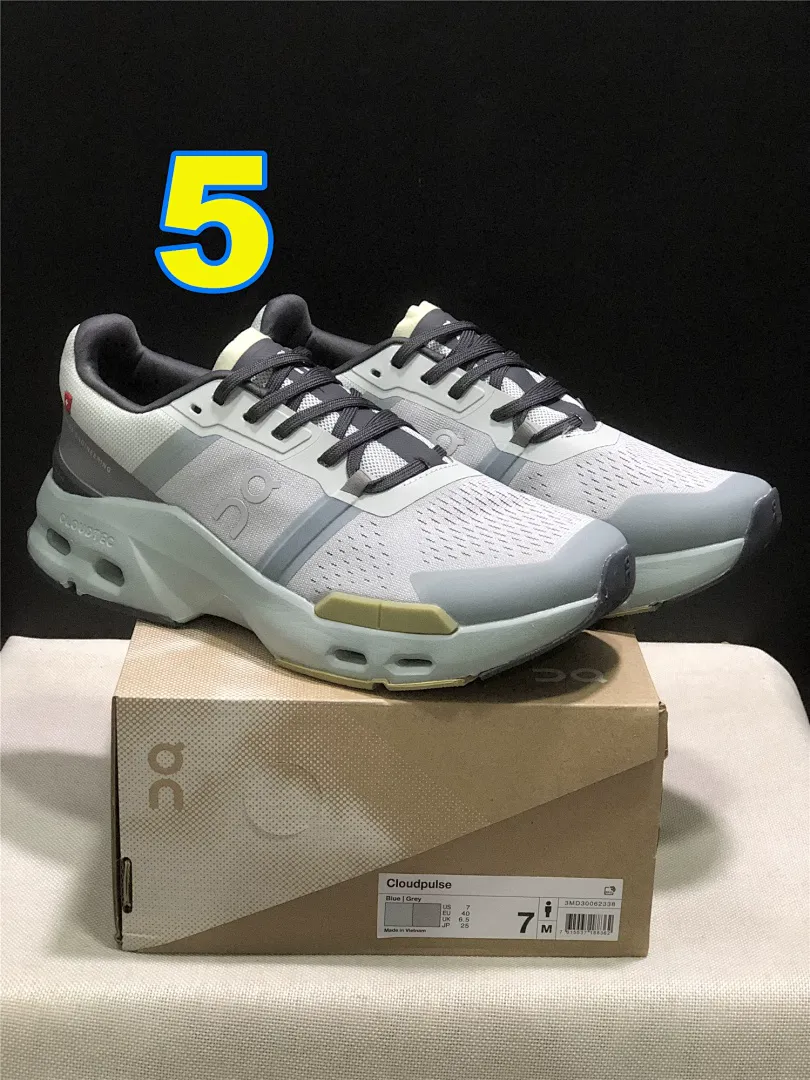 On Cloud 4877 תמונה 7
