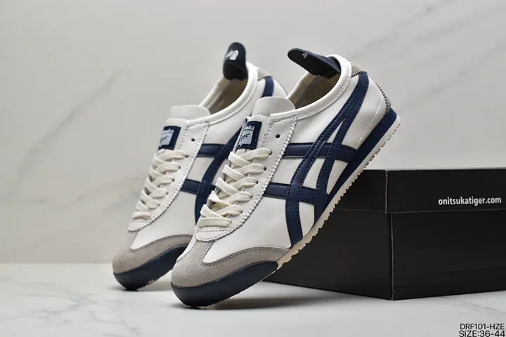 Asics 4887J