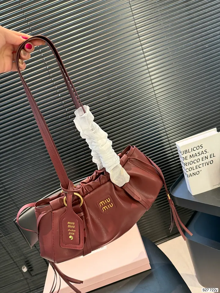 MIUMIU 4903