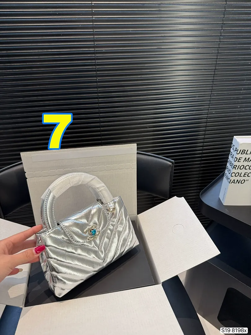 Chanel 4915 תמונה 3