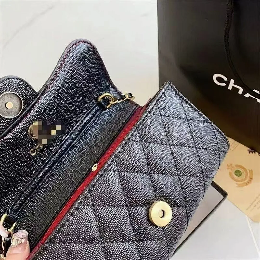 Chanel 4HWX תמונה 4