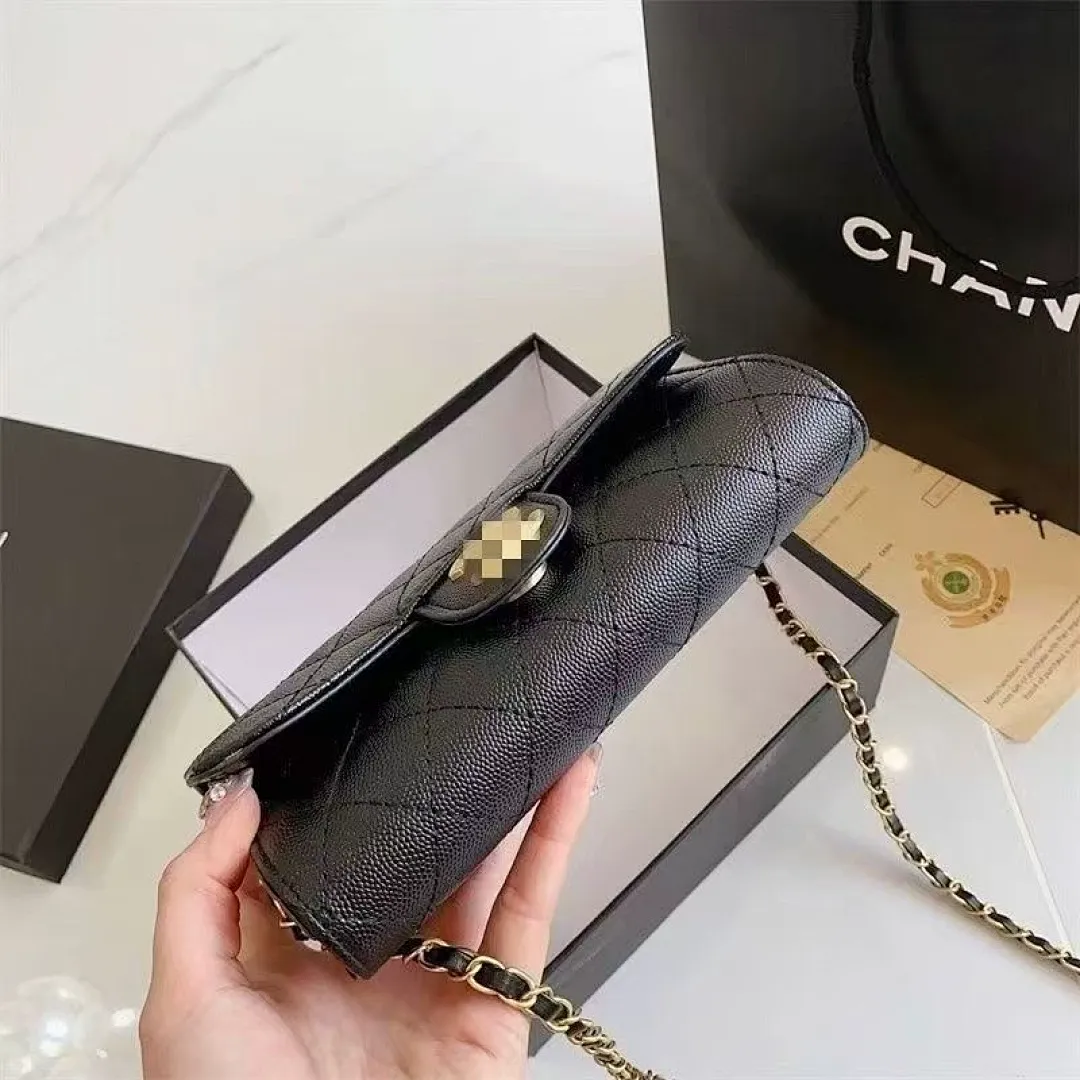 Chanel 4HWX תמונה 5