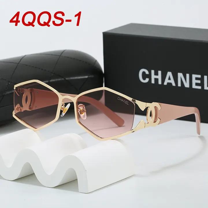 Chanel 4QQS