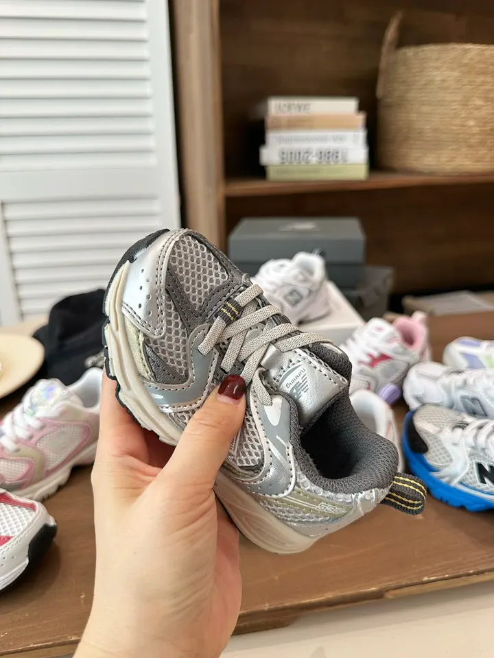 New Balance 5348F