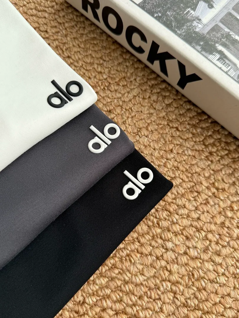 alo yoga 5433 תמונה 8