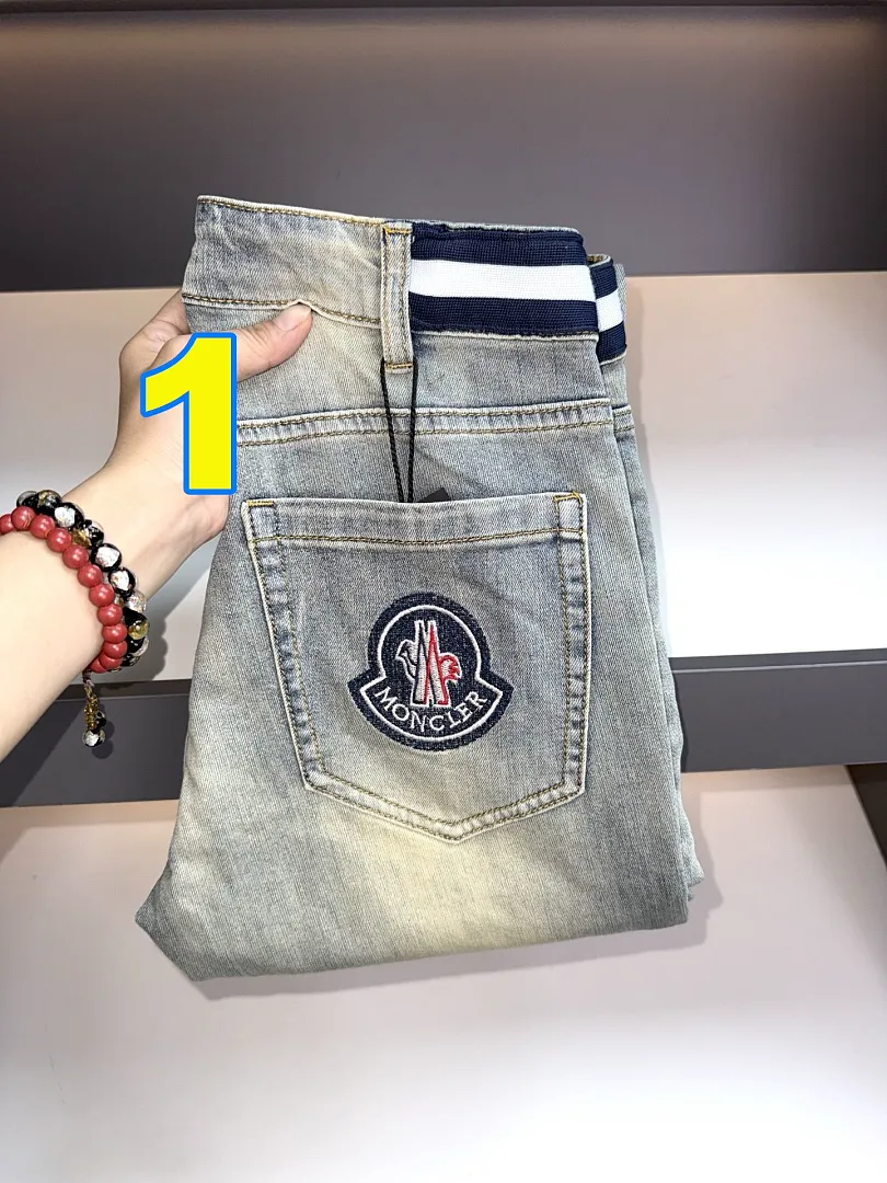 Moncler 5467F תמונה 4