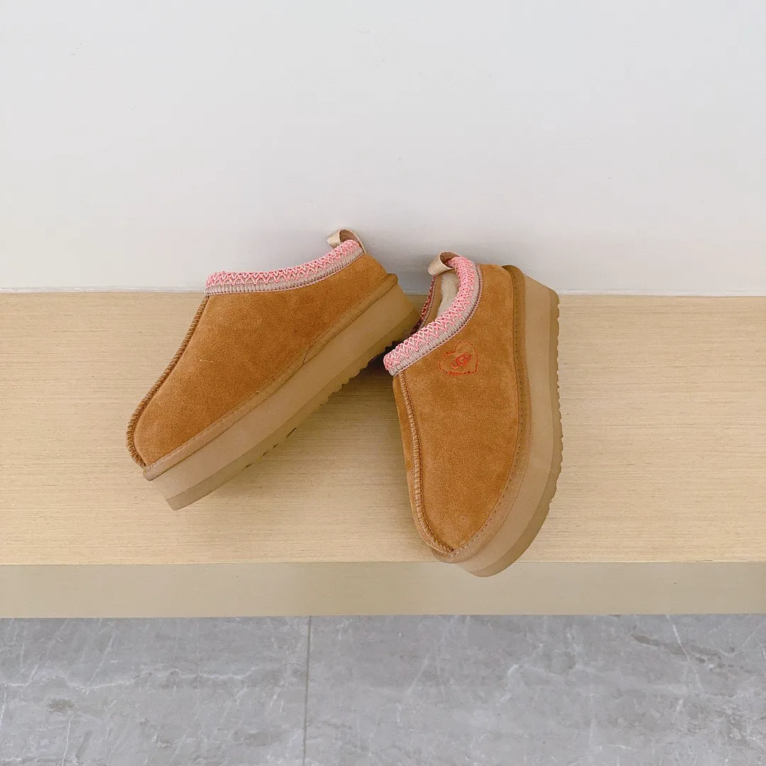 UGG 5490F תמונה 14