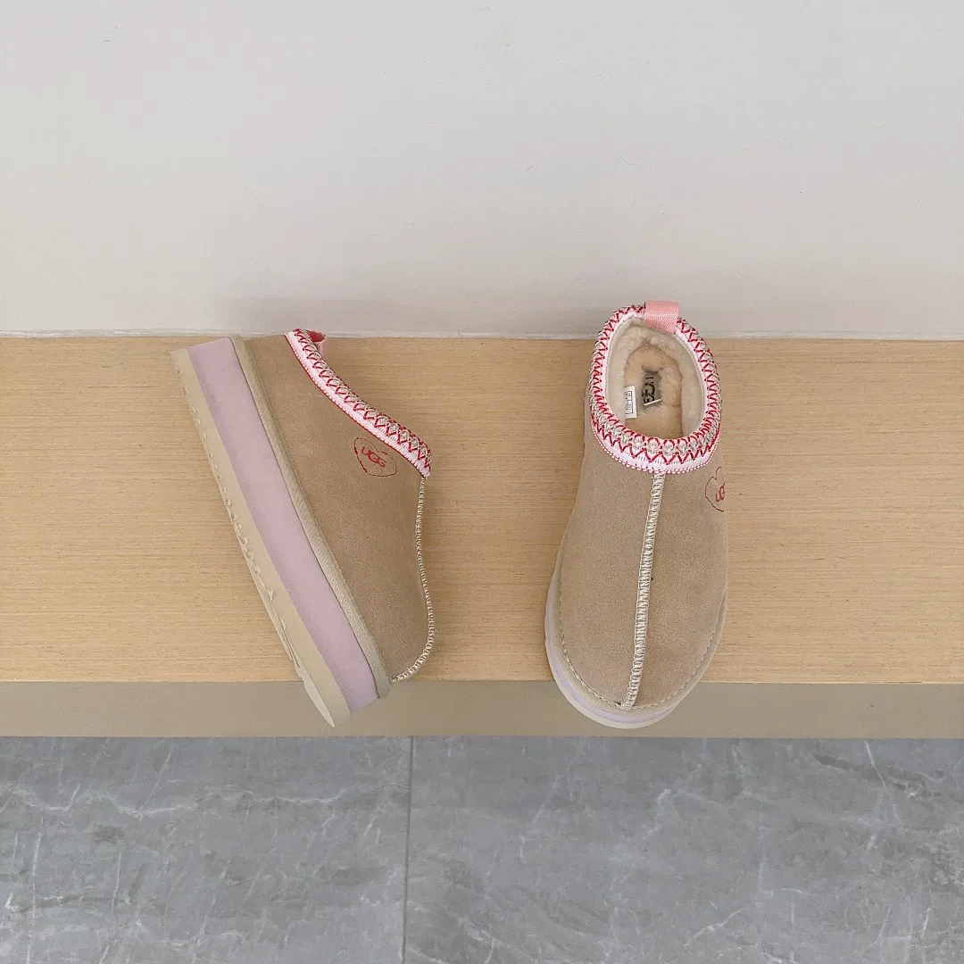 UGG 5490F תמונה 21