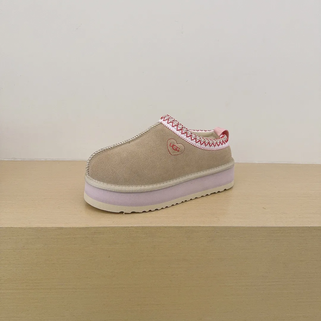 UGG 5490F תמונה 22