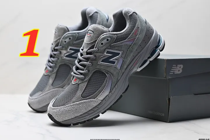 New Balance 5503
