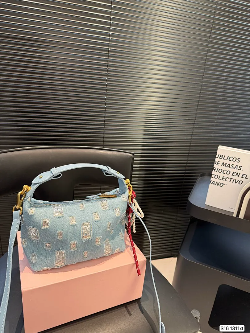 MIUMIU 5547 תמונה 17