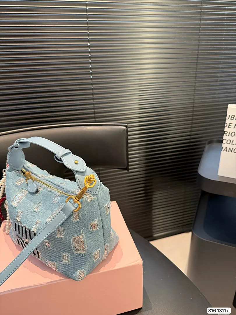 MIUMIU 5547 תמונה 18