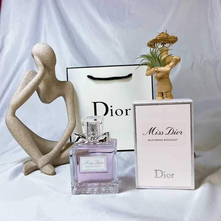 Dior 5683