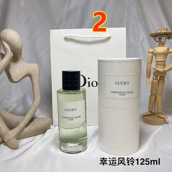 Dior 5686