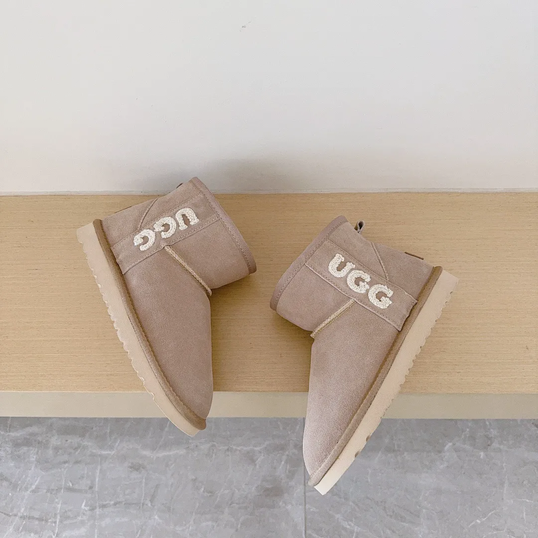 UGG 5700 תמונה 17