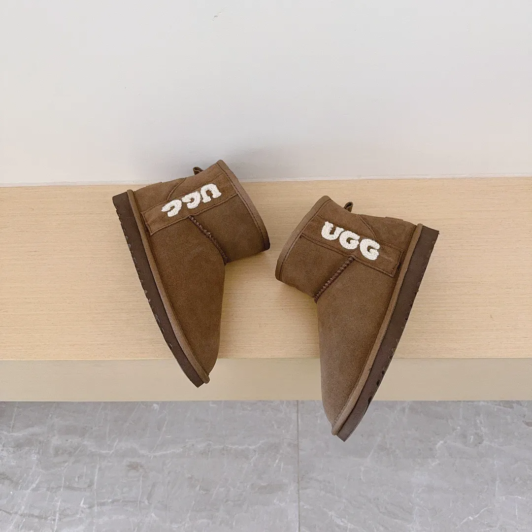 UGG 5700 תמונה 25