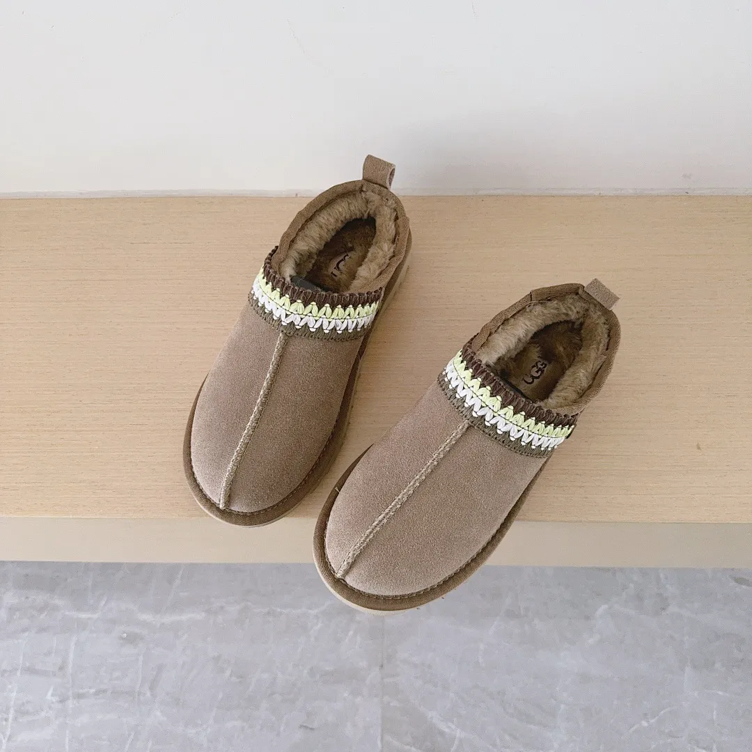 UGG 5820 תמונה 15