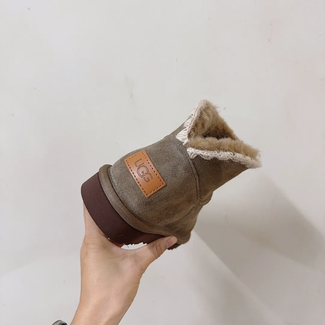 UGG 5823 תמונה 4