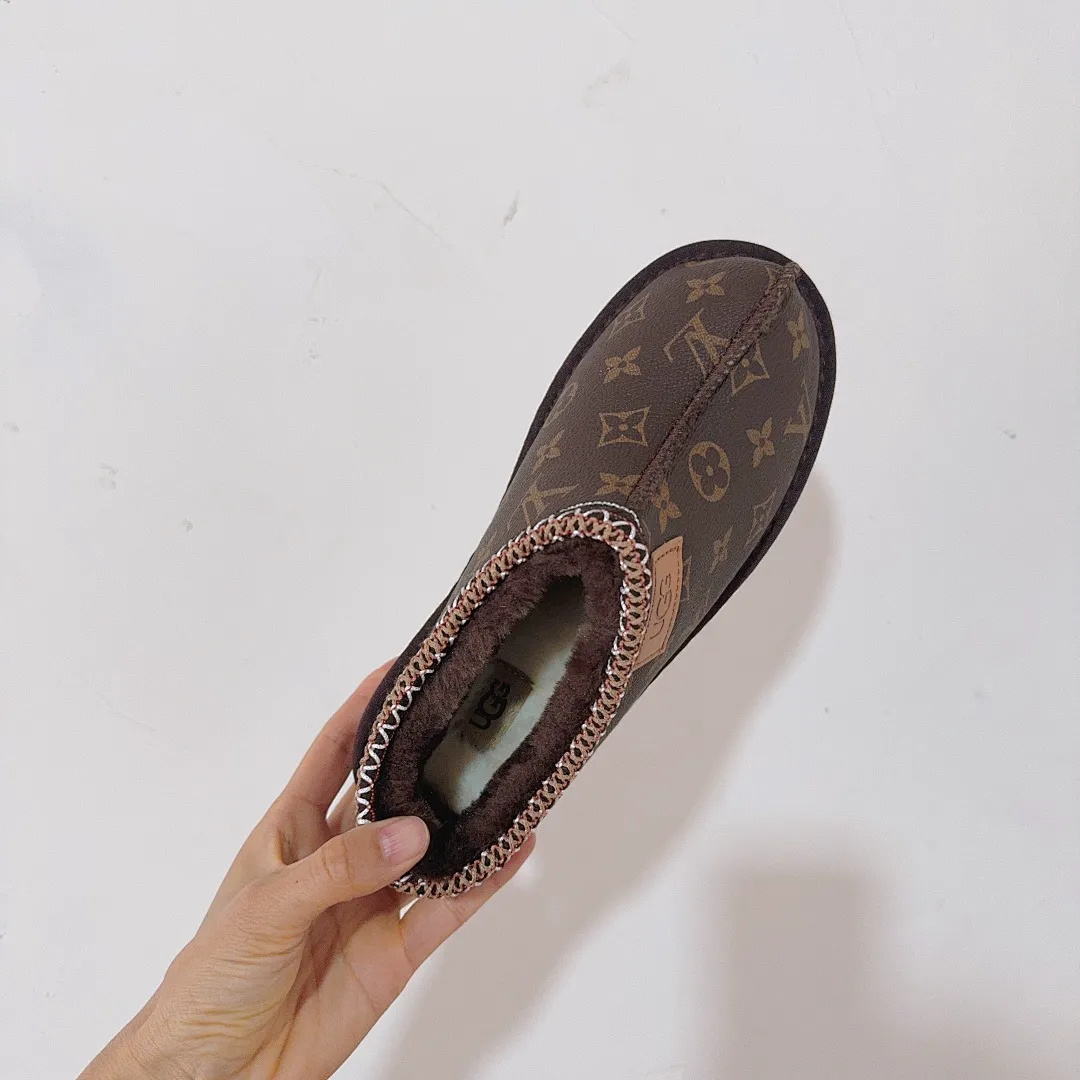 UGG 5825 תמונה 15