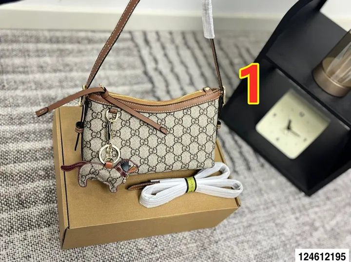 Gucci 5841