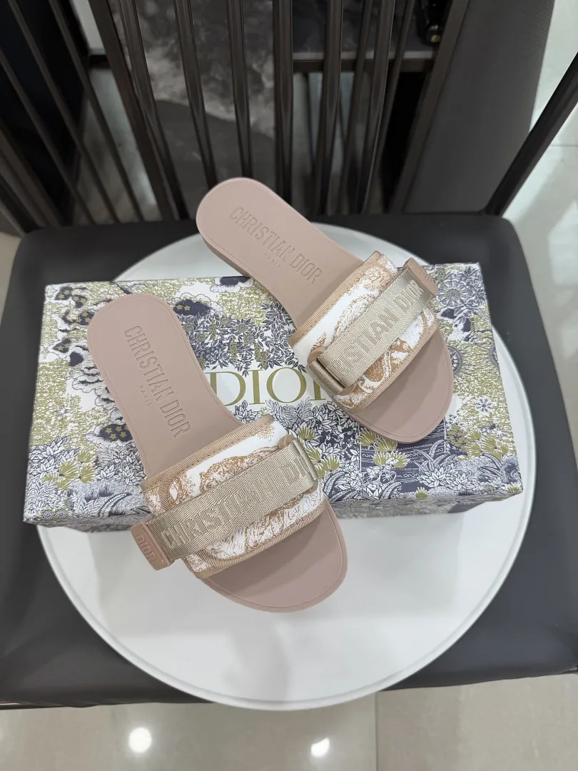Dior 5ZTN7 תמונה 12
