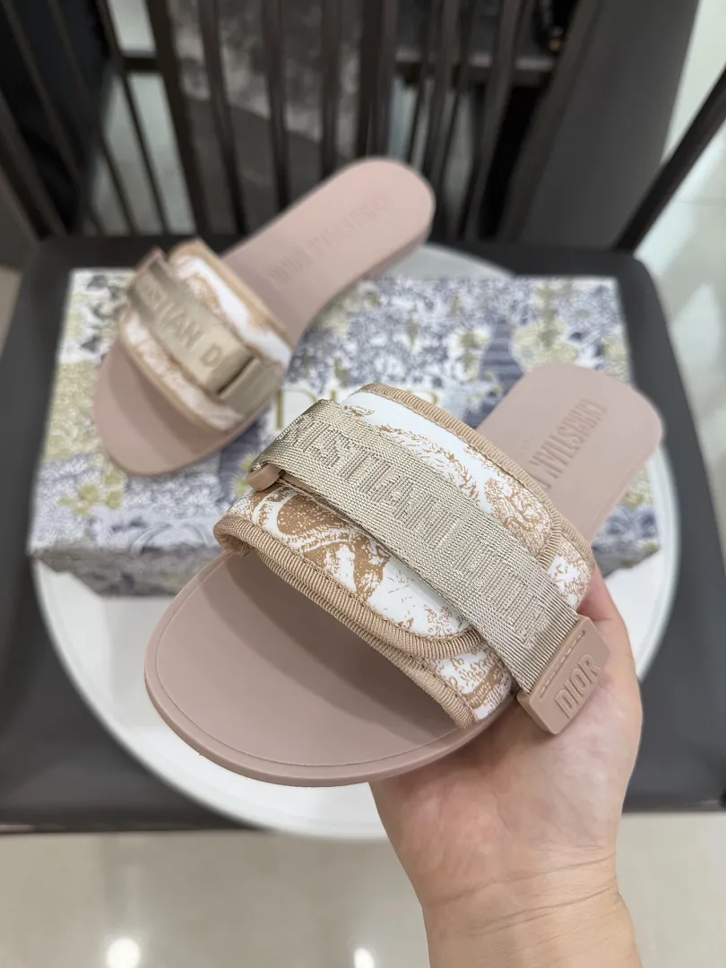 Dior 5ZTN7 תמונה 9