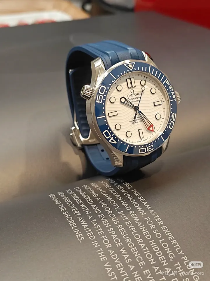 Omega 6054