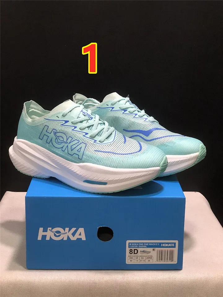 Hoka One One 6108
