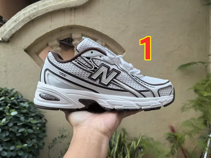 New Balance 6116