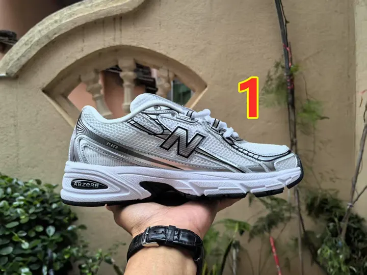 New Balance 6119