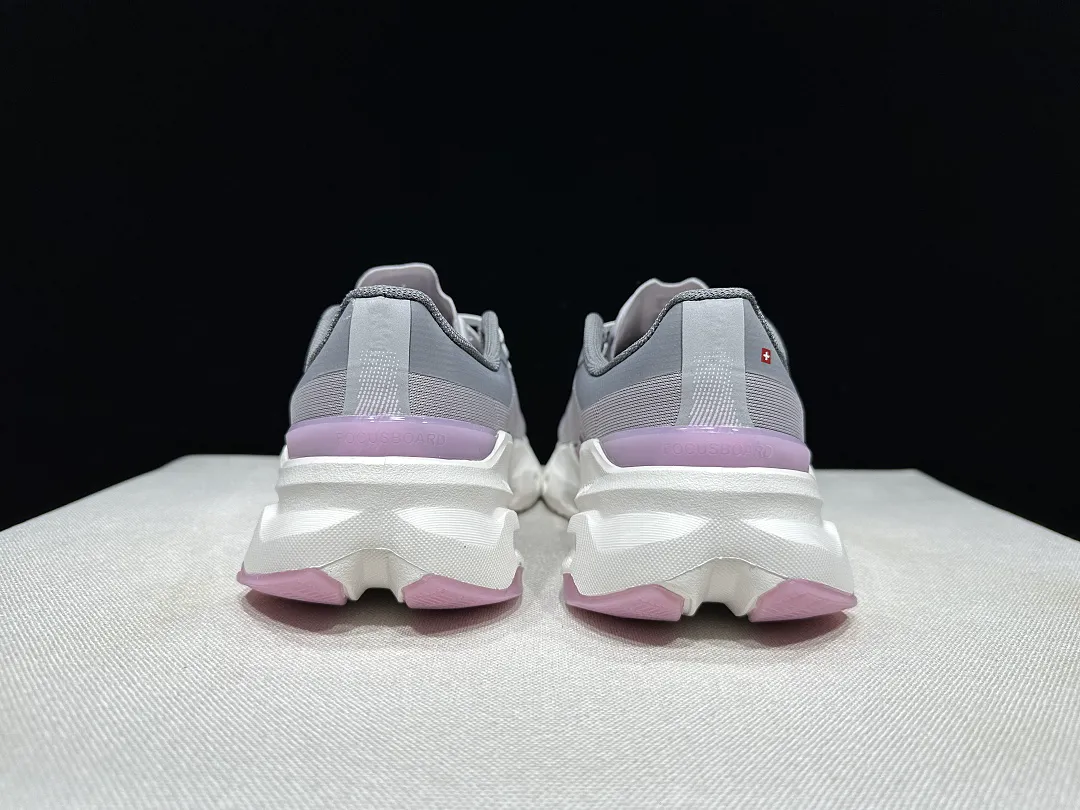 On Cloud 6170F תמונה 15