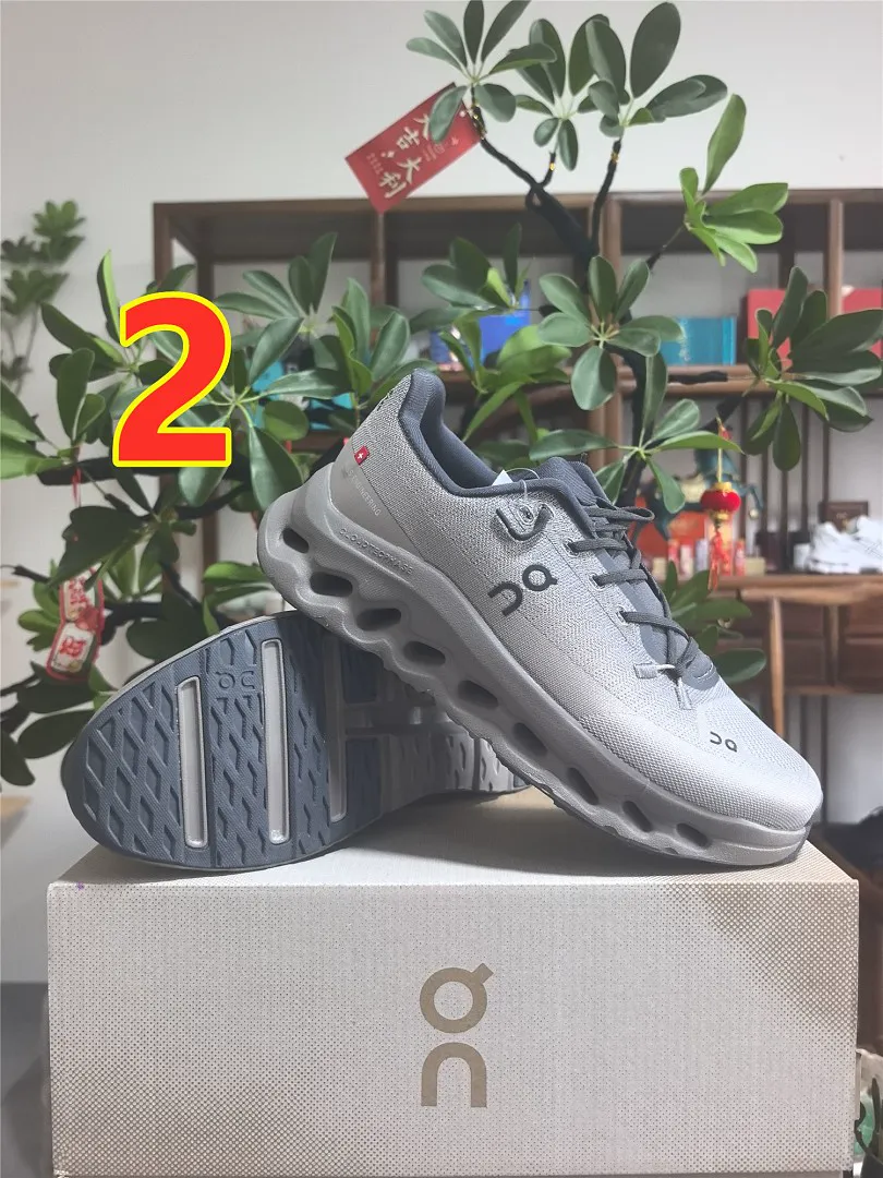 On Cloud 6548 תמונה 3