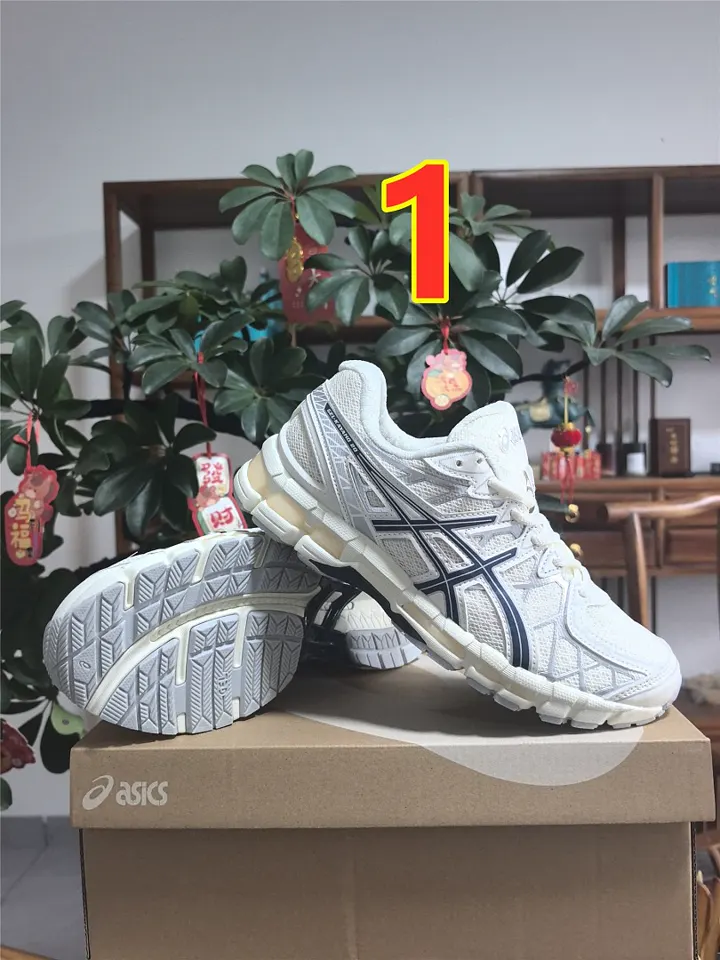Asics 6554