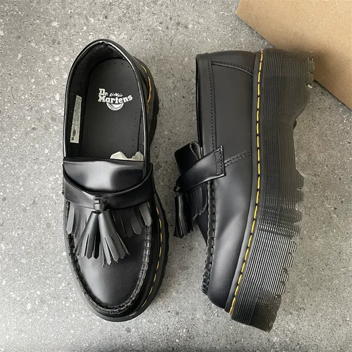 Dr. Martens 6DEE