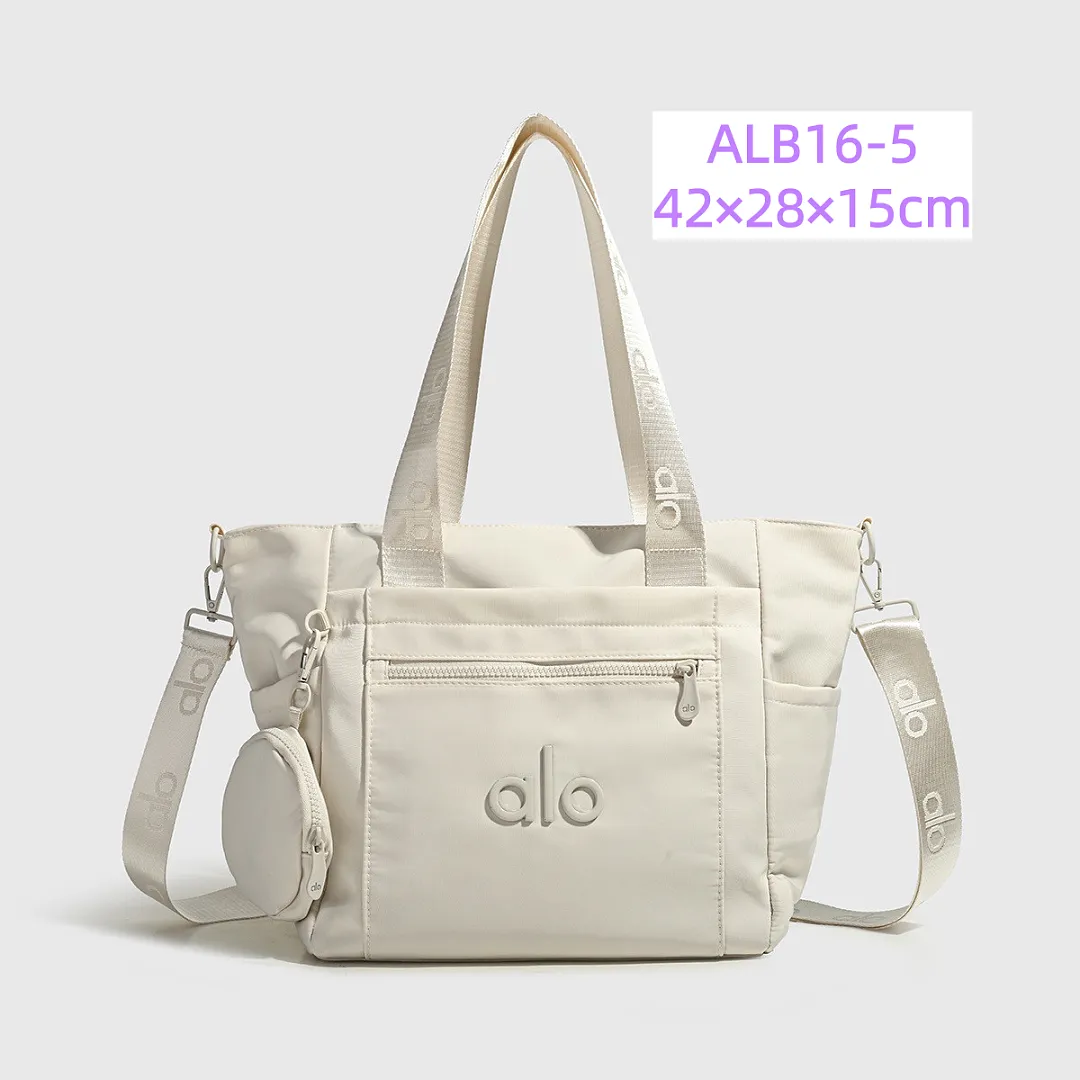 alo yoga ALB16 תמונה 12