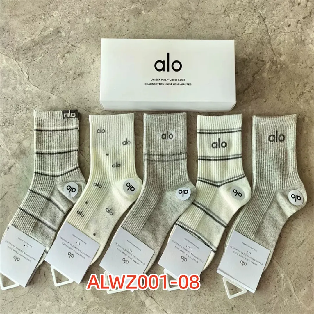 alo yoga ALWZ001 תמונה 9